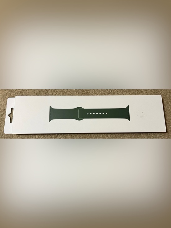 Apple Other - Authentic Apple Watch 41 mm Sport Band Clover Green MKU73AM/A